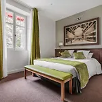Hotel-cafe Du Trinquet קמבו-לה-באן