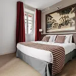 מלון Hotel-cafe Du Trinquet