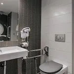 מלון Hotel-cafe Du Trinquet 3*
