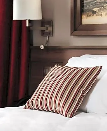 ホテル Hotel-cafe Du Trinquet