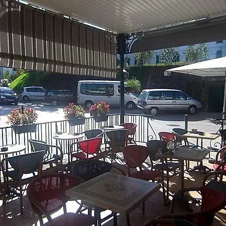 Hotel-cafe Du Trinquet 3*