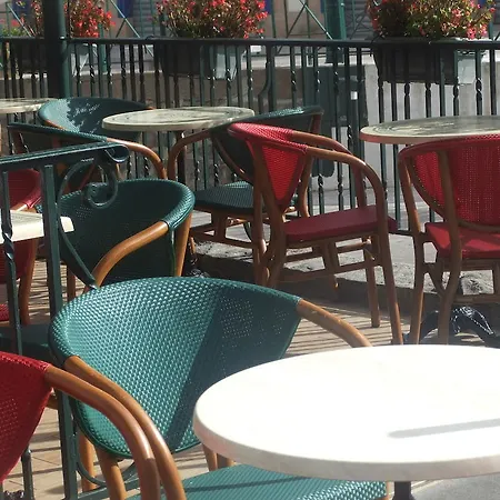 ホテル Hotel-cafe Du Trinquet