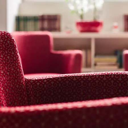 Hotel-cafe Du Trinquet كامبو-لي-بان