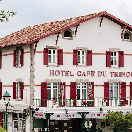 מלון Hotel-cafe Du Trinquet