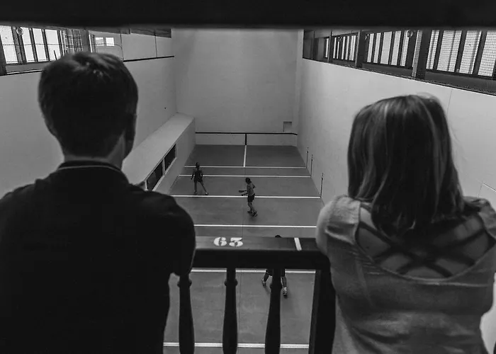 Hotel Hotel-café Du Trinquet Cambo-les-Bains