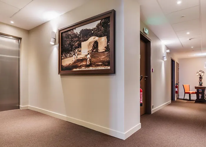 Hotel Hotel-café Du Trinquet