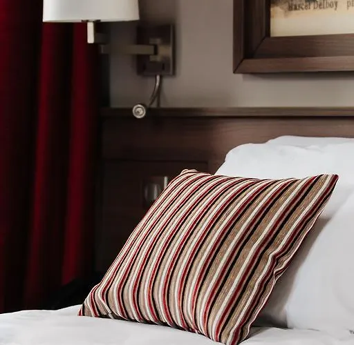 Hotel-café Du Trinquet Cambo-les-Bains