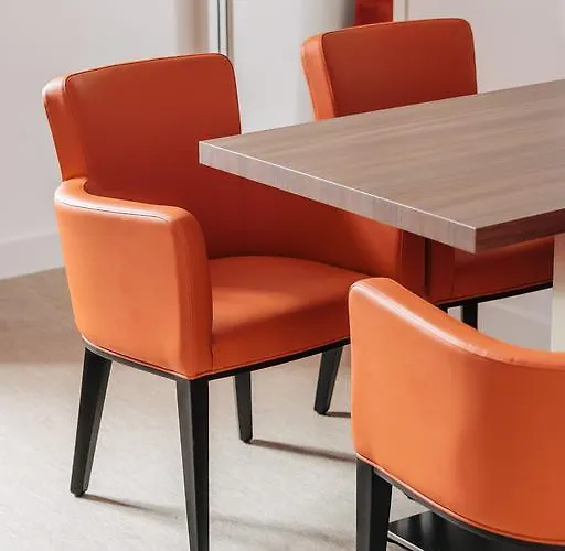 Hotel Hotel-café Du Trinquet Cambo-les-Bains