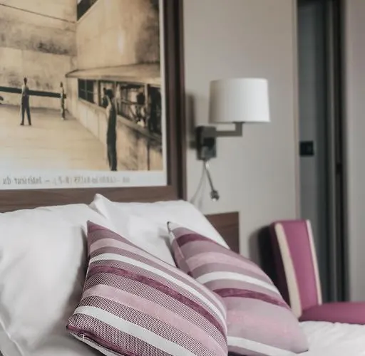 Hotel Hotel-café Du Trinquet 3*