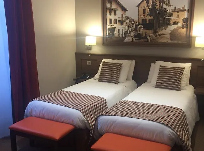 Hotel-café Du Trinquet Hotel Cambo-les-Bains